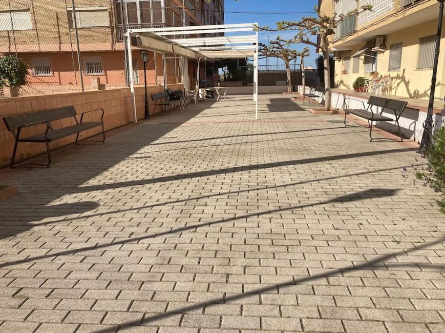 Coqueto Apartamento De Playa Con Piscina Y Terraza Valensiya Dış mekan fotoğraf